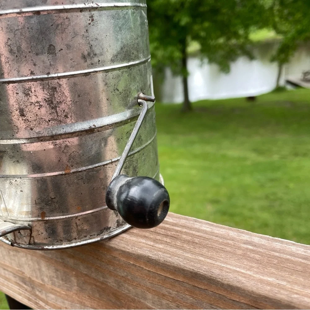 Vintage Bromwell's 3 Three Cup Flour Measuring Sifter Black Wood Handle USA
